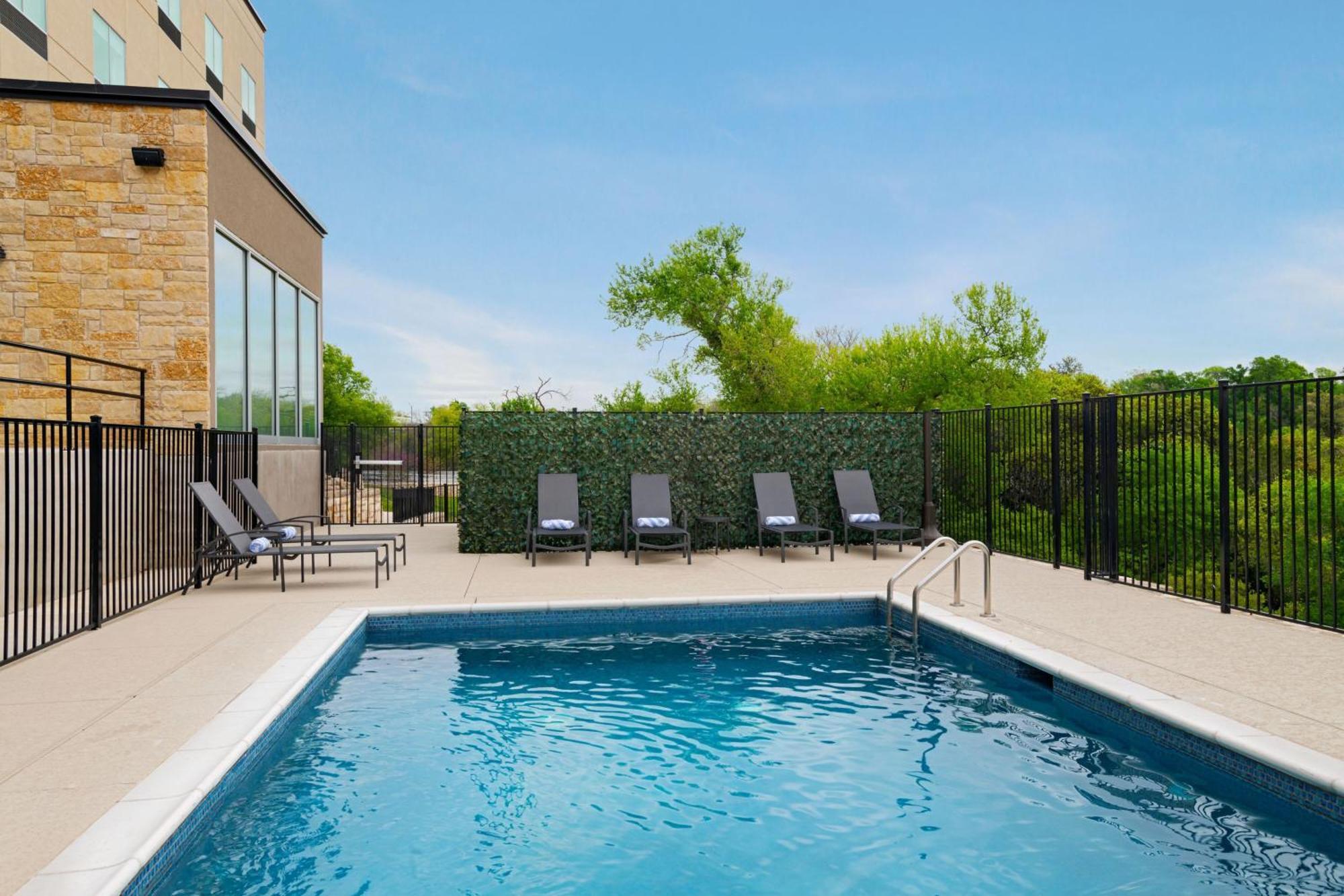 Fairfield By Marriott Inn & Suites Austin Τζώρτζταουν Εξωτερικό φωτογραφία
